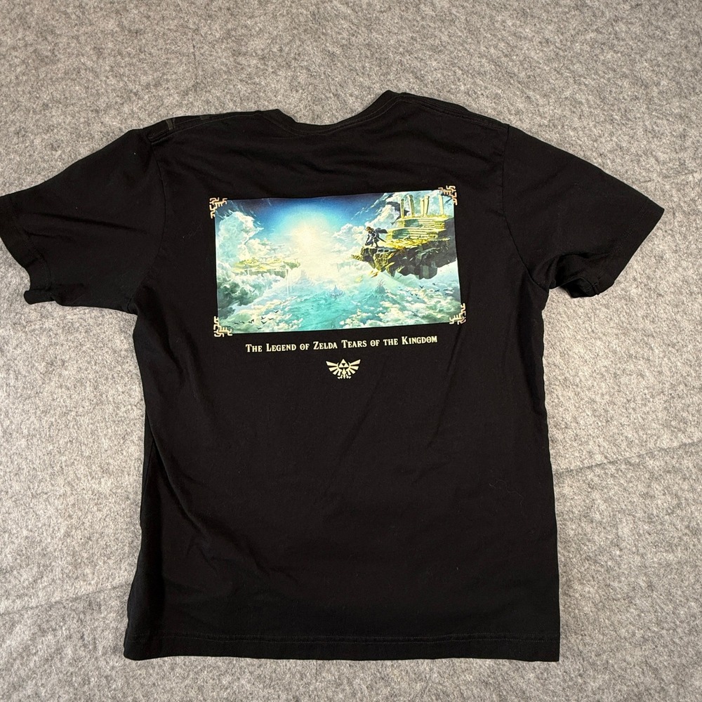 Nintendo Legend of Zelda Tears of the Kingdom T-Shirt Mens Small Black Graphic